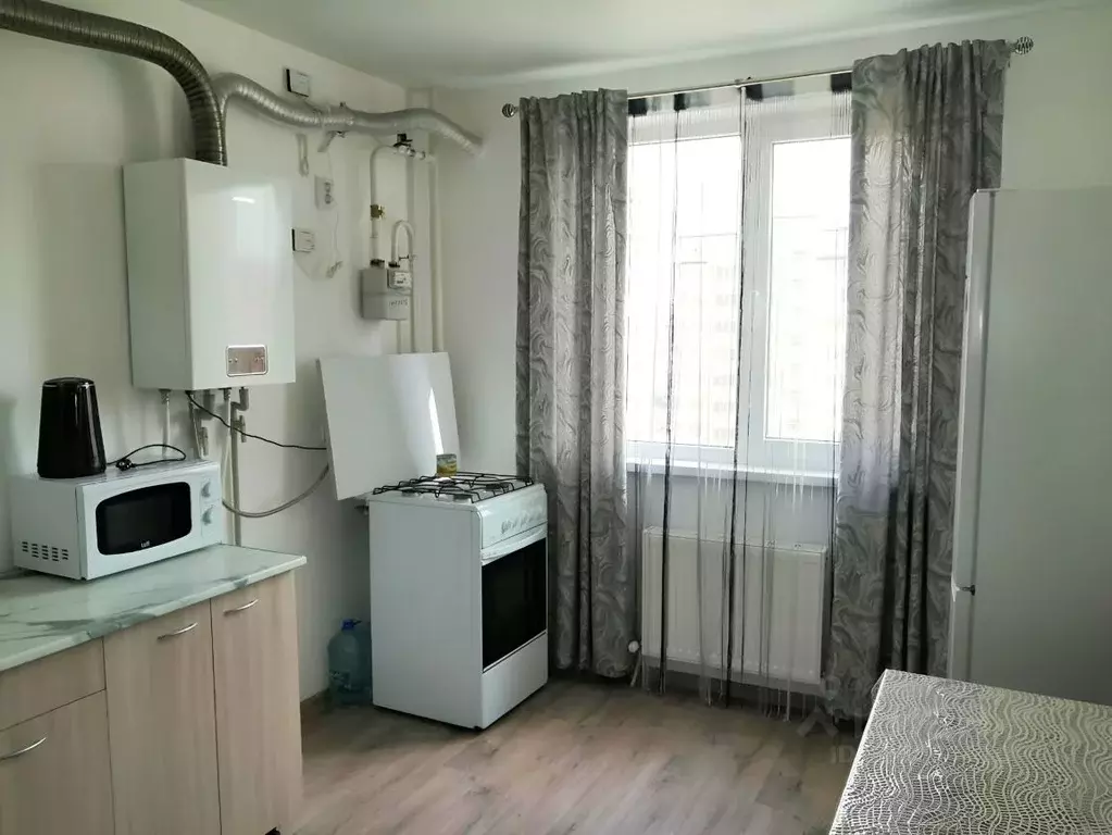 2-к кв. Адыгея, Тахтамукайский район, Яблоновский пгт Шоссейная ул., ... - Фото 2