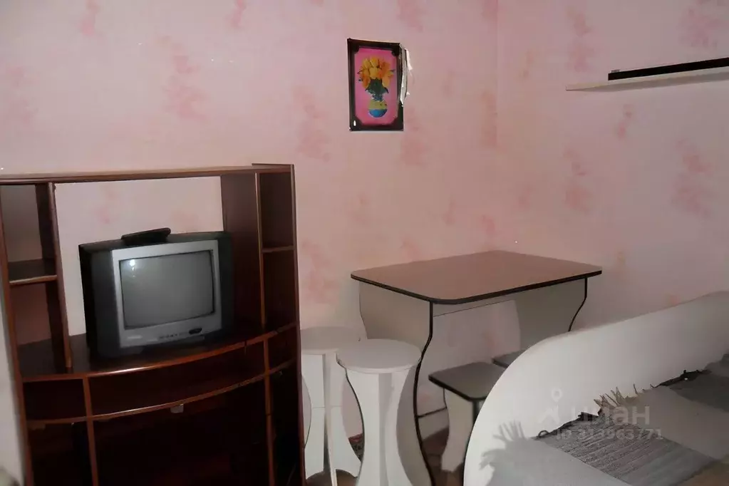 Комната Калужская область, Обнинск ул. Курчатова, 27 - Фото 2