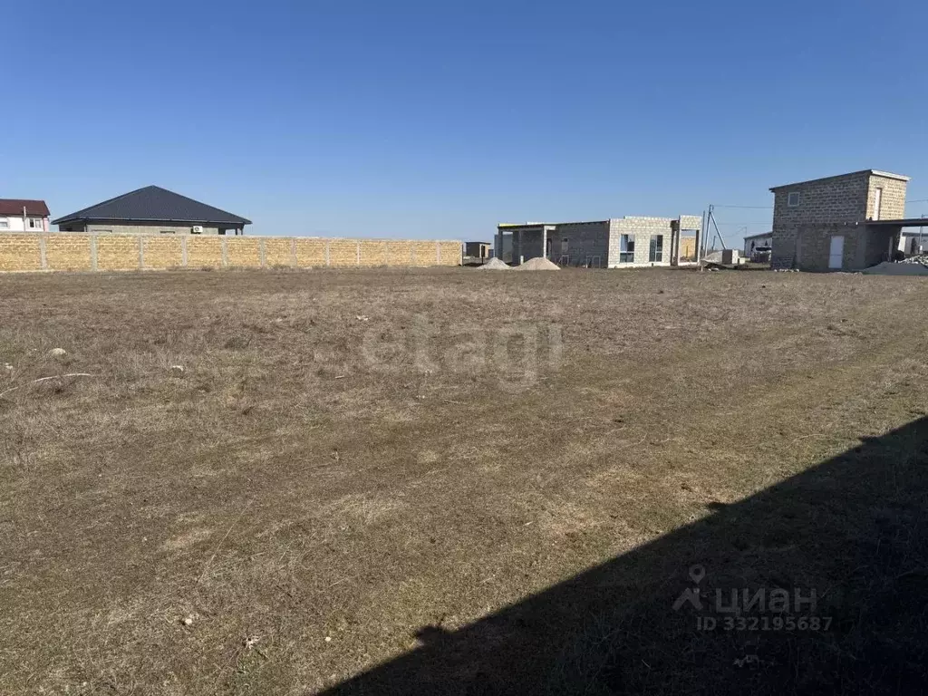 Участок в Крым, Сакский район, с. Штормовое ул. Приозерная, 7 (10.0 ... - Фото 1