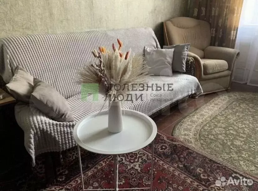 Комната 17,7 м в 4-к., 2/5 эт. - Фото 1