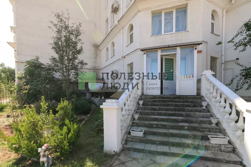 Помещение свободного назначения в Севастополь просп. Античный, 9 (38 ... - Фото 2