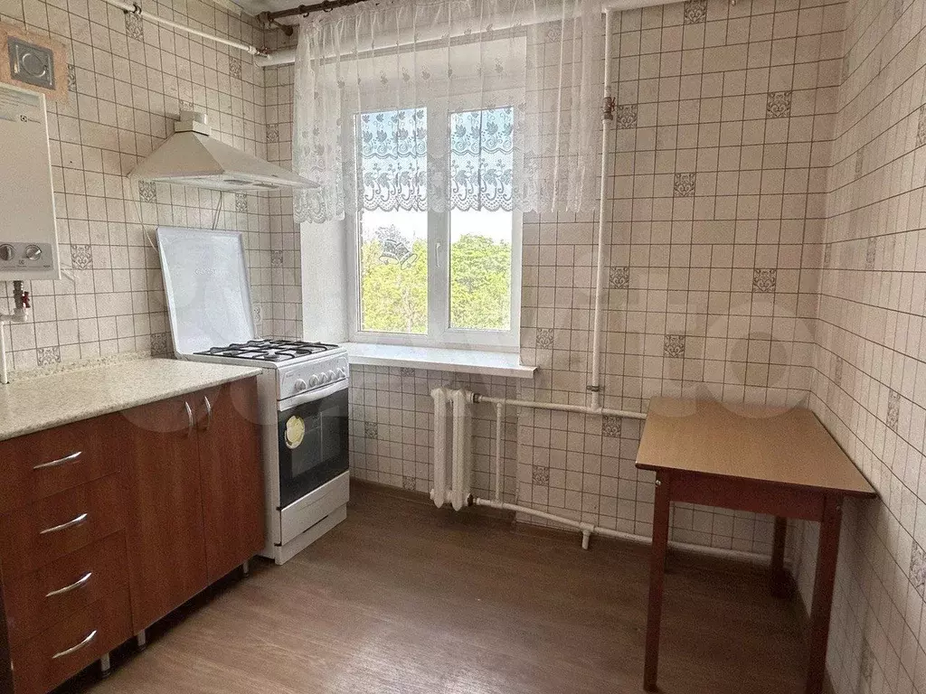 1-к. квартира, 28,7 м, 5/5 эт. - Фото 0