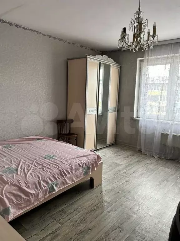 1-к. квартира, 40 м, 4/5 эт. - Фото 1