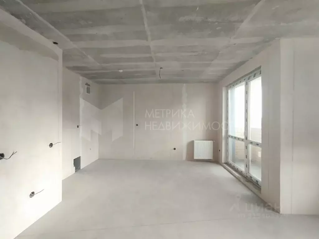 Студия Тюменская область, Тюмень ул. Вице-адмирала Воронцова, 3 (34.0 ... - Фото 1