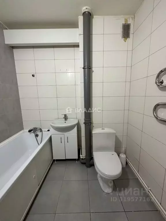 1-к кв. Брянская область, Брянск ул. А.К. Толстого, 4 (34.34 м) - Фото 1