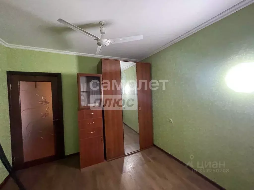 2-к кв. Курская область, Курск просп. Хрущева, 5 (53.2 м) - Фото 1