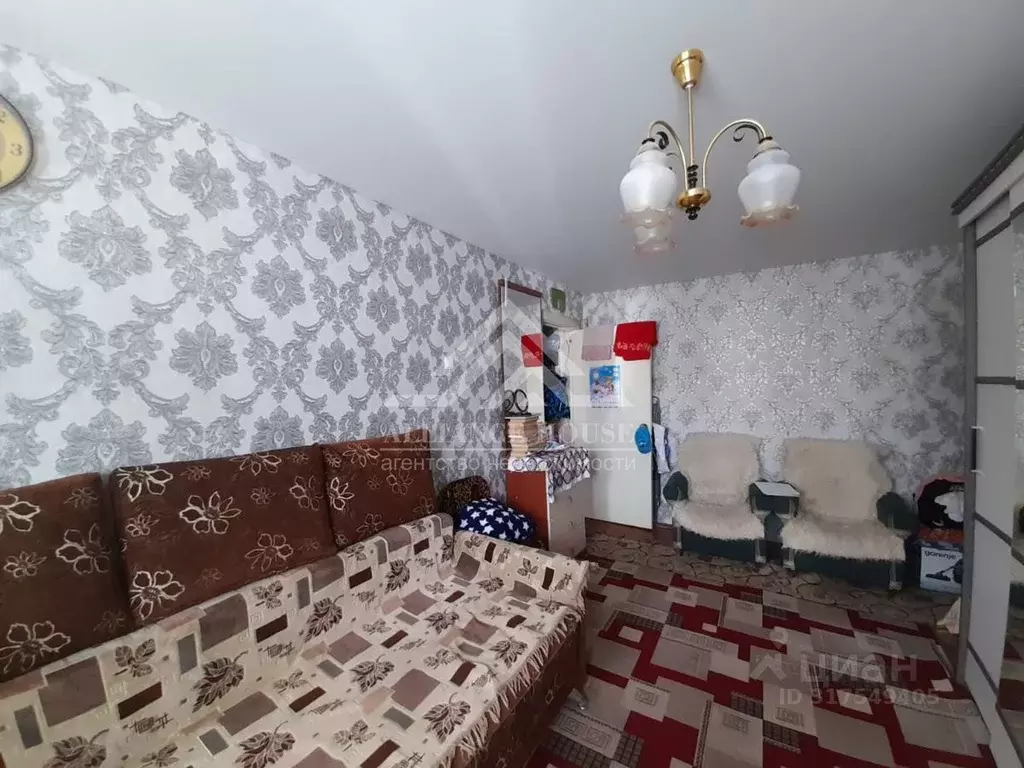 2-к кв. Татарстан, Арск ул. Банковская, 33 (43.0 м) - Фото 0
