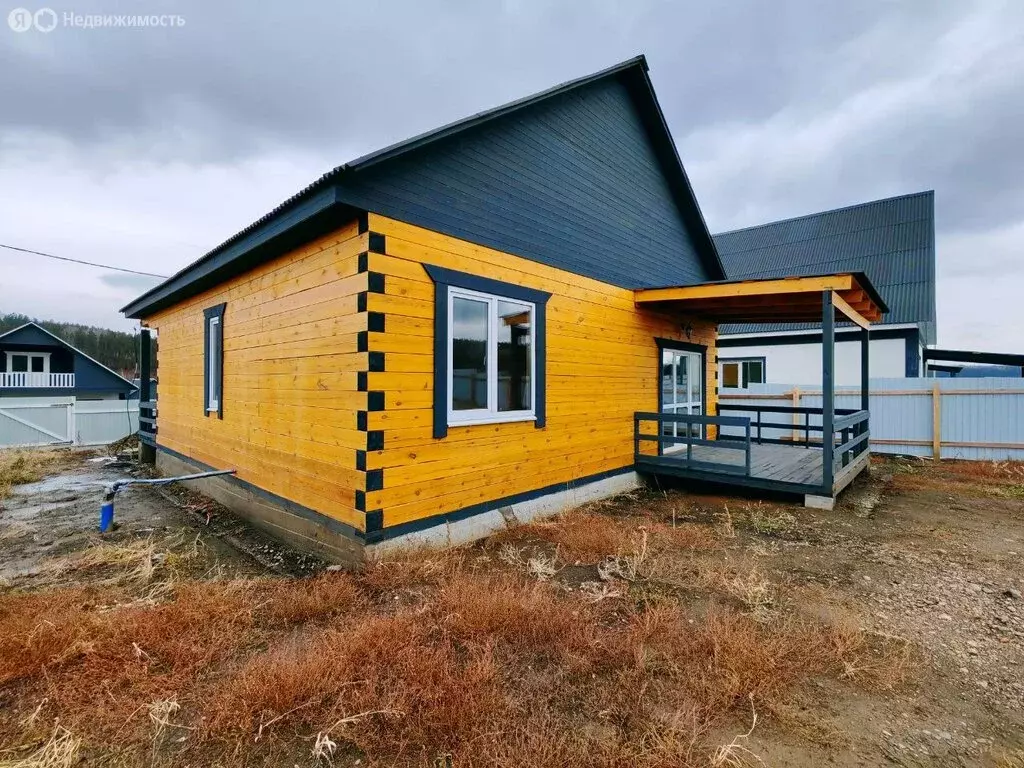 Дом в Карлук, Кудинская улица (140 м) - Фото 1