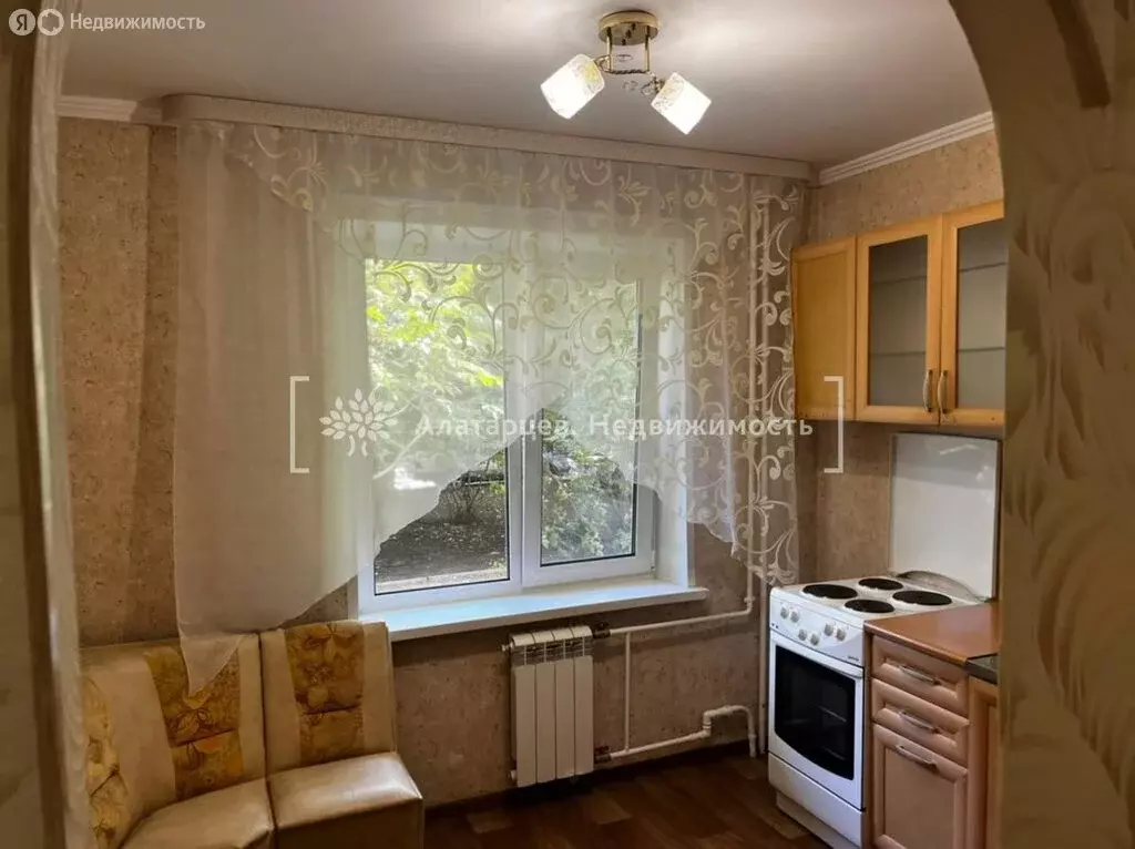 1-комнатная квартира: Томск, улица Ивана Черных, 97А (35 м) - Фото 0