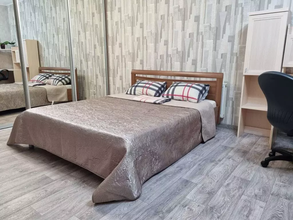 2-к кв. Ханты-Мансийский АО, Сургут ул. Профсоюзов, 38 (52.0 м) - Фото 0