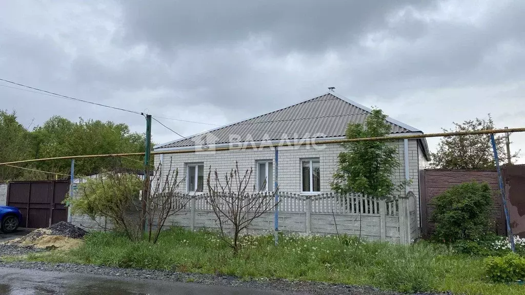 Дом в Белгородская область, Яковлевский муниципальный округ, с. ... - Фото 1