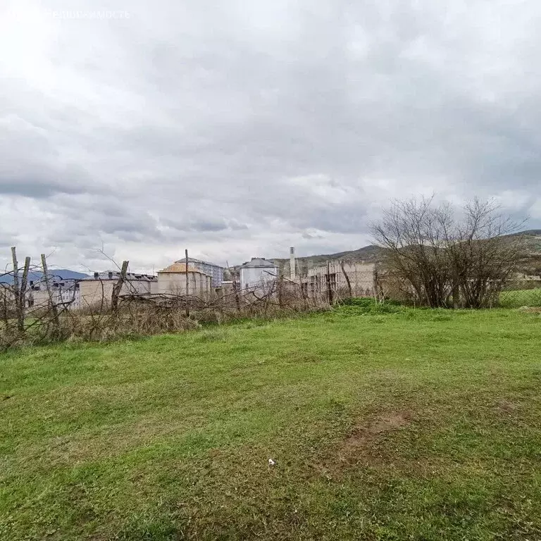 Участок в Кабардино-Балкарская Республика, городской округ Нальчик, ... - Фото 0