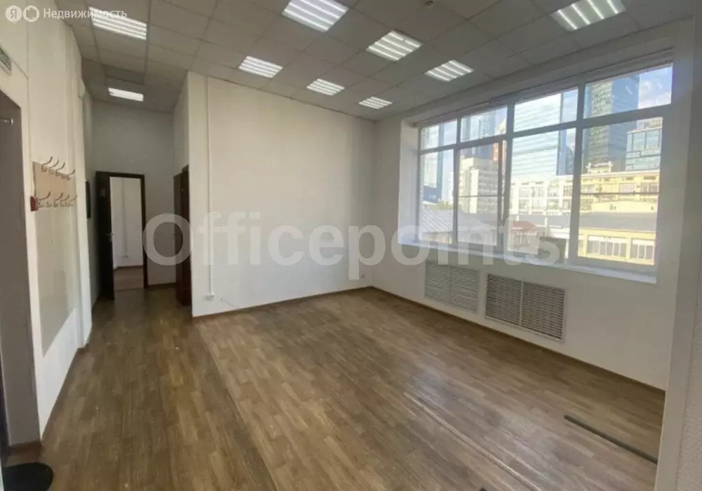 Офис (135.4 м) - Фото 0