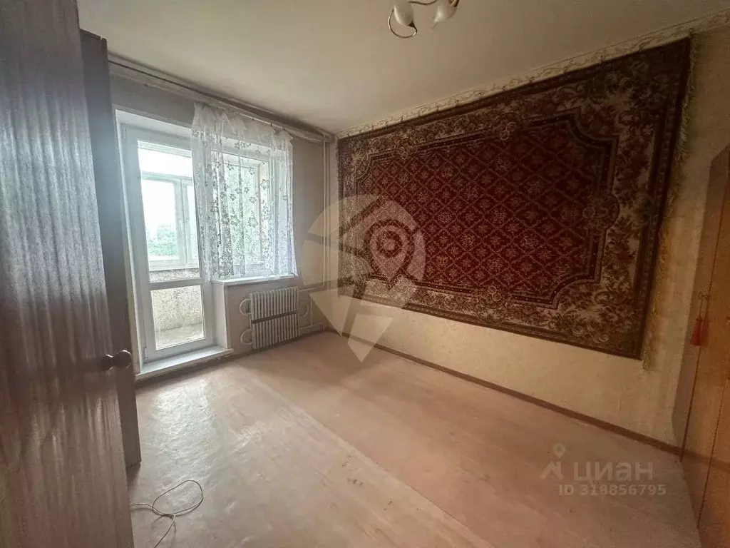 4-к кв. Белгородская область, Старый Оскол Солнечный мкр, 16 (71.2 м) - Фото 0