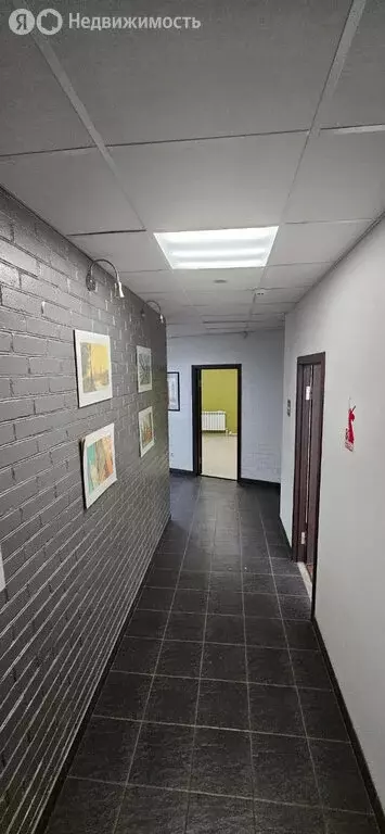 Офис (220 м) - Фото 1