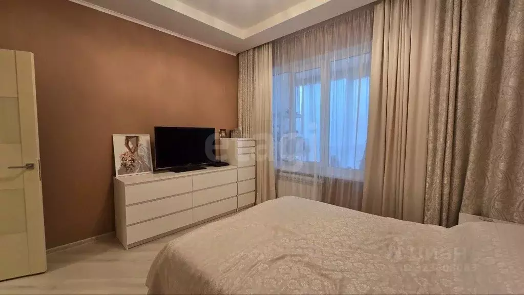 1-к кв. Ленинградская область, Кириши Молодежный бул., 4 (56.8 м) - Фото 1