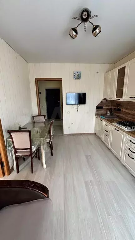2-к. квартира, 46 м, 7/7 эт. - Фото 1