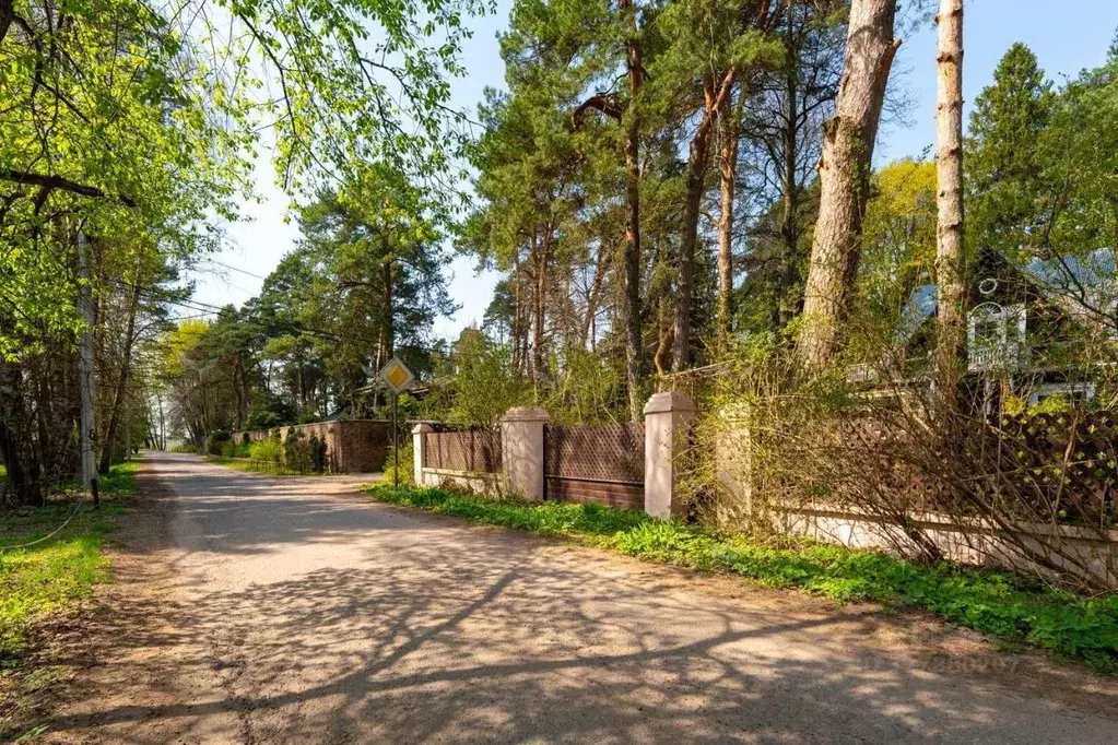 Участок в Московская область, Одинцовский городской округ, пос. ... - Фото 2