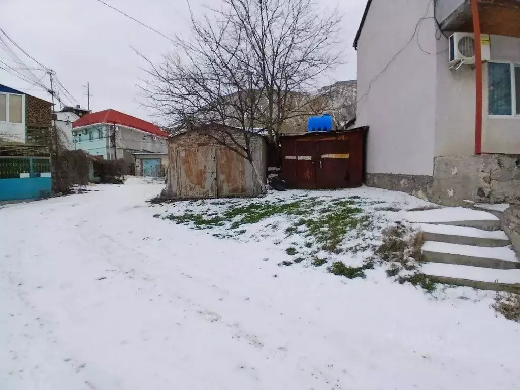 Гараж в Крым, Феодосия муниципальный округ, Орджоникидзе пгт ул. ... - Фото 1