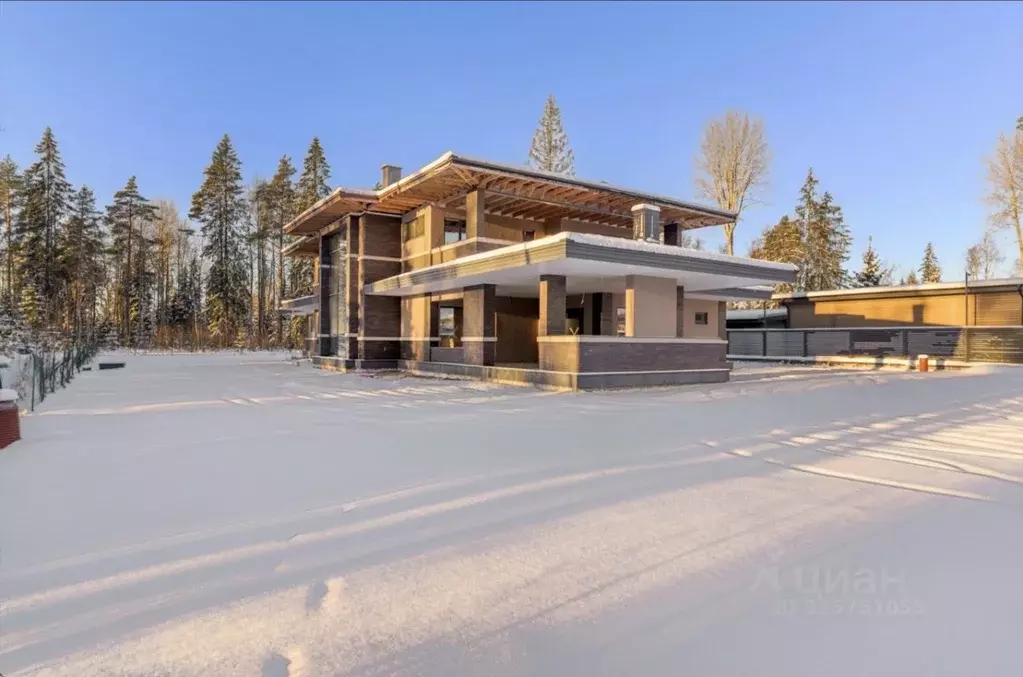 Коттедж в Ленинградская область, Выборгский район, Первомайское с/пос, ... - Фото 1