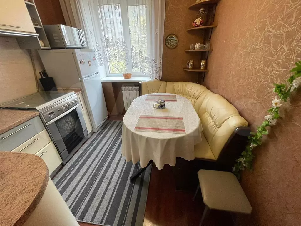 2-к. квартира, 60 м, 5/9 эт. - Фото 1