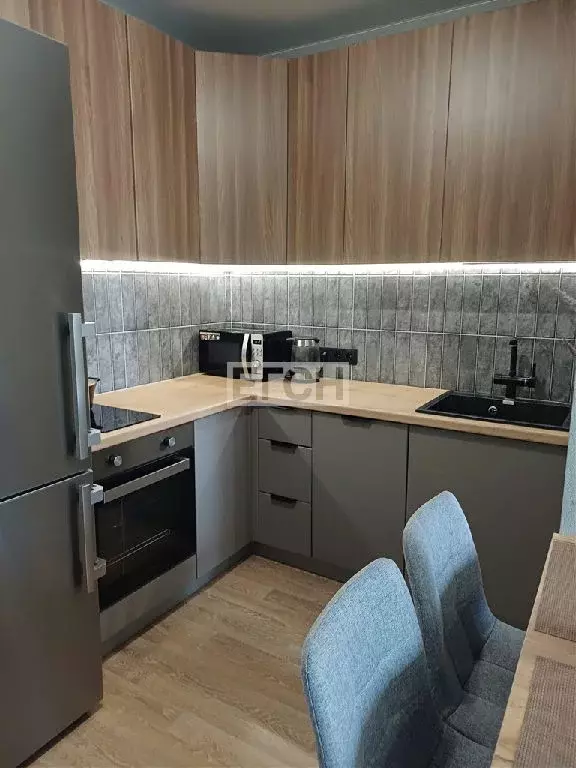 Продается 3-комнатная квартира - Фото 2