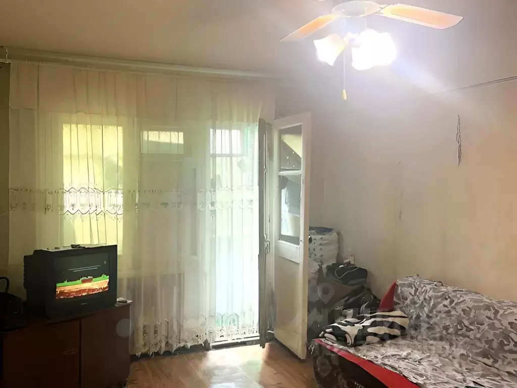 2-к кв. Омская область, Омск Городок Нефтяников мкр, ул. ... - Фото 2