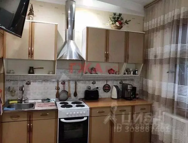 2-к кв. Саха (Якутия), Нерюнгри Южно-Якутская ул., 36/3 (60.0 м) - Фото 0