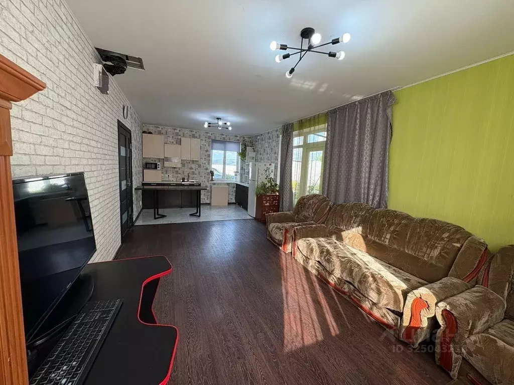 Дом в Крым, Симферополь Марьино мкр,  (130 м) - Фото 1