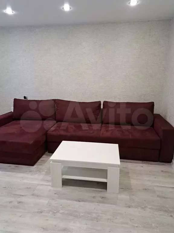 2-к. квартира, 47 м, 2/9 эт. - Фото 0