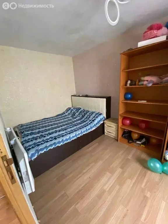 3-комнатная квартира: Волгоград, улица Курчатова, 8 (58 м) - Фото 0