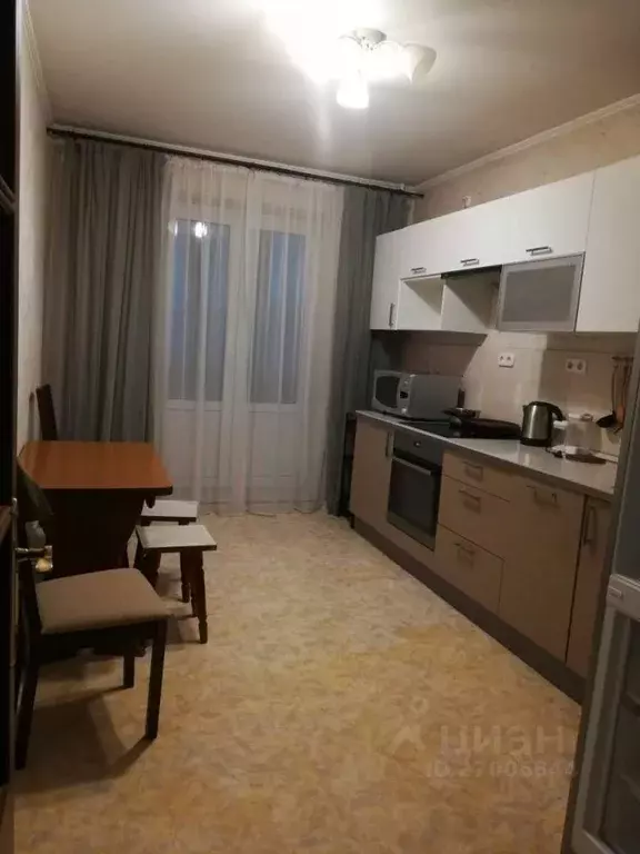 3-к кв. Самарская область, Тольятти Тополиная ул., 31 (65.0 м) - Фото 0