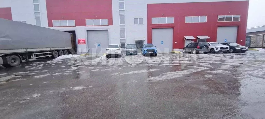 Склад в Новосибирская область, Новосибирск ул. Панфиловцев, 58/1 (86 ... - Фото 1