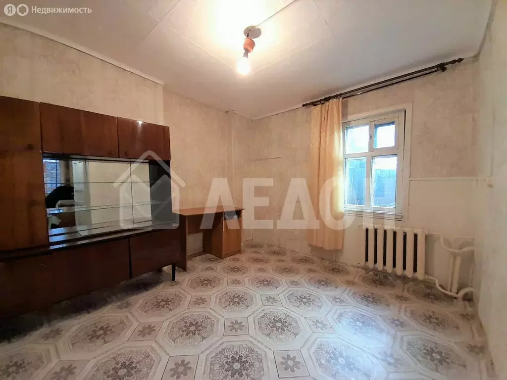 Дом в Омск, квартал Городок Водников (25.6 м) - Фото 1