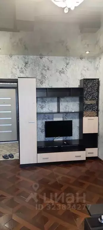 1-к кв. Волгоградская область, Волгоград Ангарская ул., 7Г (42.0 м) - Фото 1