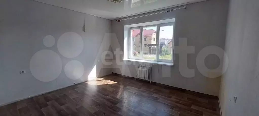 1-к. квартира, 40 м, 1/3 эт. - Фото 1