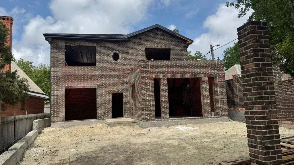 Дом в Ростовская область, Ростов-на-Дону Ревкомовская ул. (200 м) - Фото 1