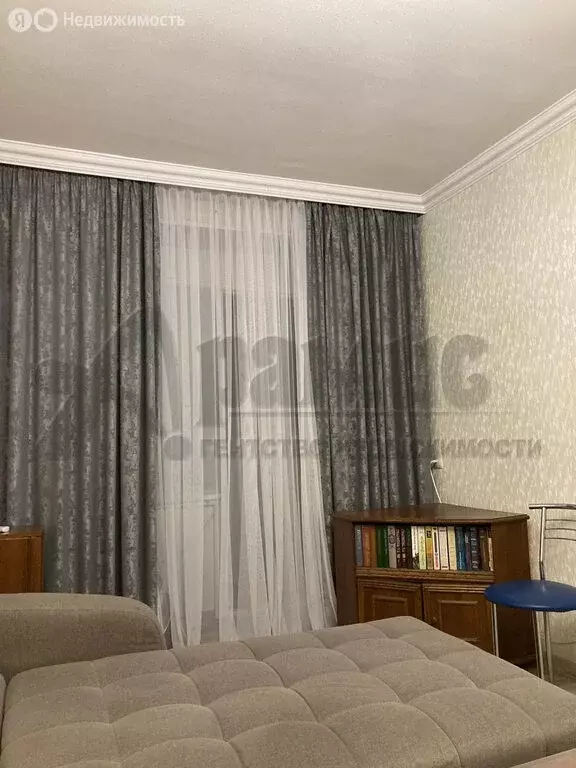 2-комнатная квартира: Владикавказ, улица Грибоедова, 11 (45 м) - Фото 1