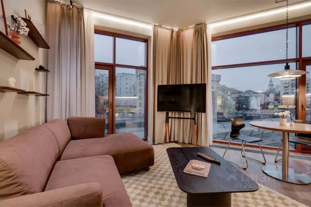 2-к кв. Москва ул. Казакова, 7 (48.0 м) - Фото 0