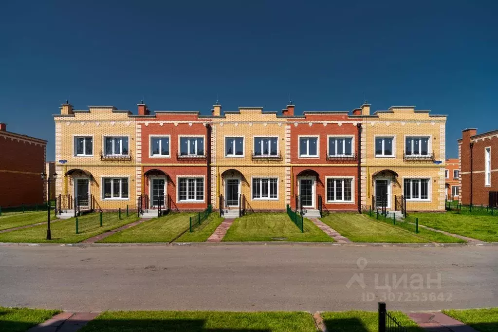 Таунхаус в Новосибирская область, с. Новолуговое, Березки-2 мкр, 5-й ... - Фото 0