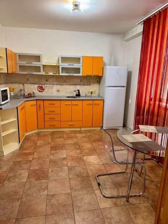 1-к кв. Новосибирская область, Новосибирск ул. Кирова, 27/3 (42.0 м) - Фото 1