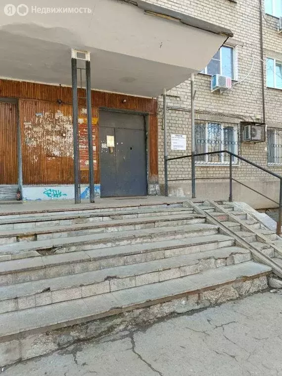 1к в 9-комнатной квартире (20 м) - Фото 2