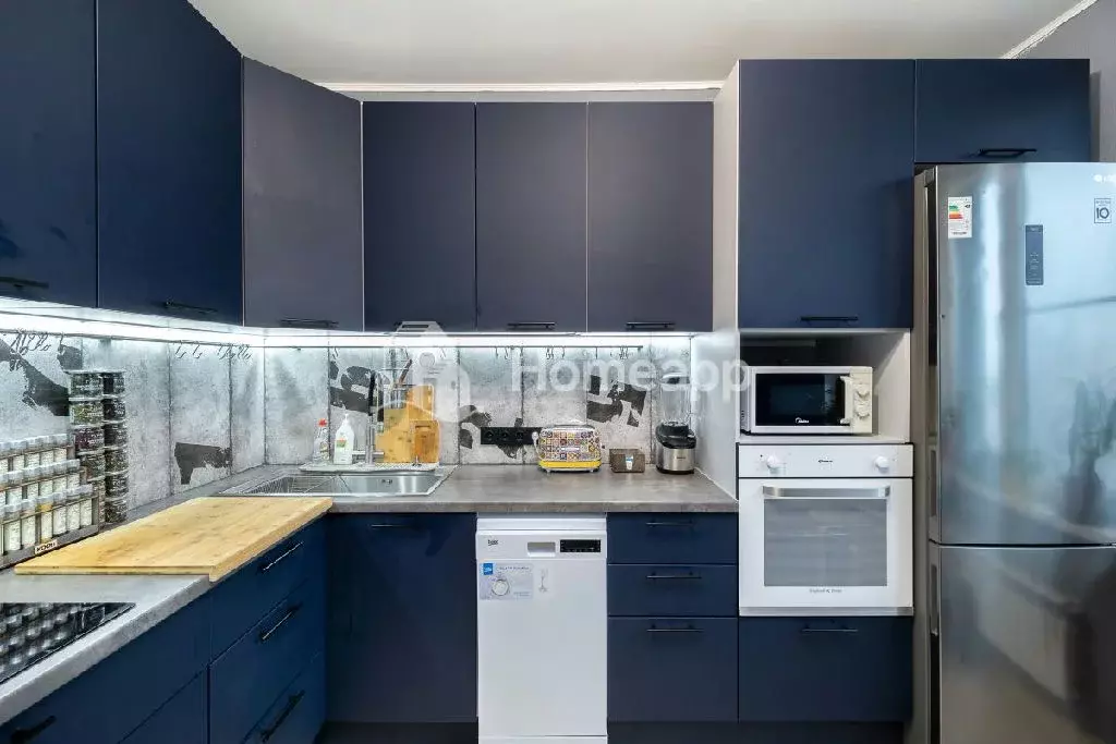 Продается 2-комнатная квартира - Фото 1