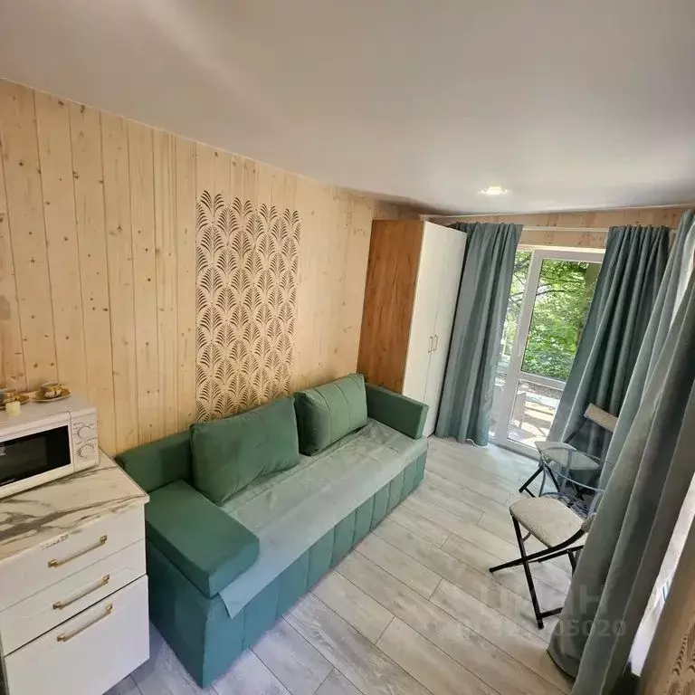 Дом в Краснодарский край, Сочи Красная Поляна пгт, ул. Защитников ... - Фото 1