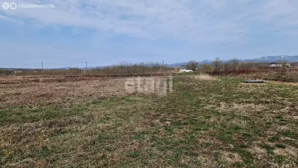 Участок в Сахалинская область, городской округ Южно-Сахалинск, село ... - Фото 1