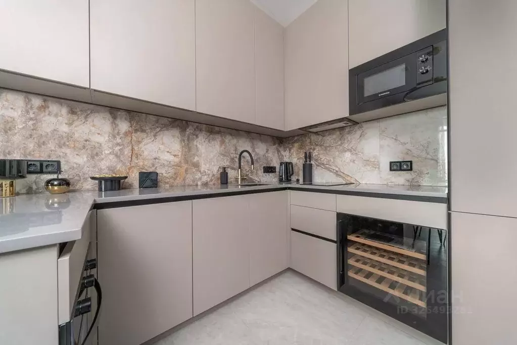 1-к кв. Краснодарский край, Сочи Курортный просп., 120к3 (58.5 м) - Фото 2