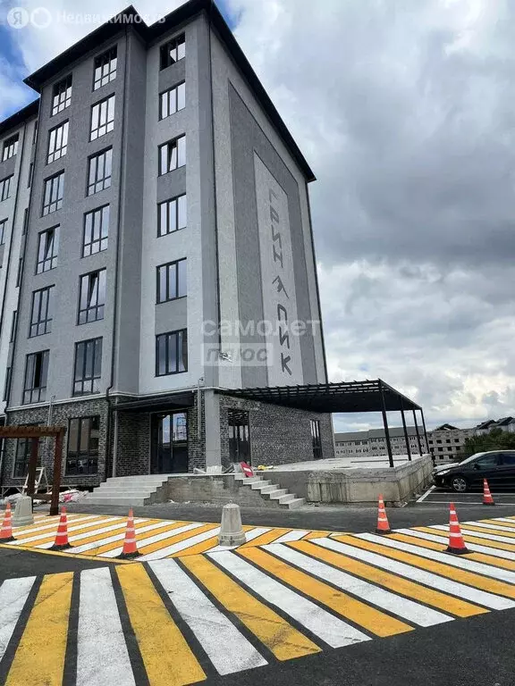 2-комнатная квартира: Нальчик, район Горная, Солнечная улица, 40 (75.4 ... - Фото 1