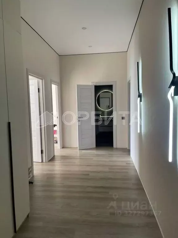 2-к кв. Тюменская область, Тюмень ул. Павла Никольского, 10 (68.0 м) - Фото 2