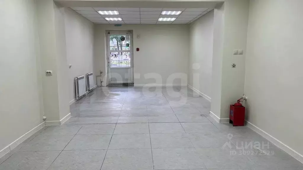 Помещение свободного назначения в Владимирская область, Ковров просп. ... - Фото 1