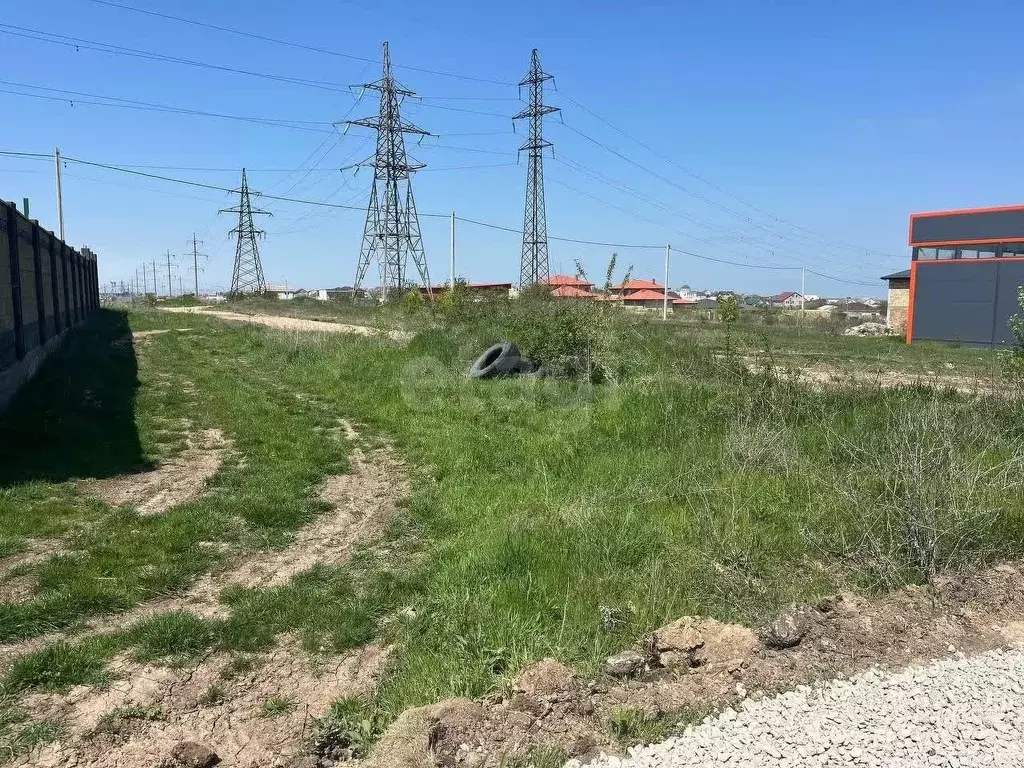 Участок в Крым, Симферополь Белое-5 мкр,  (6.0 сот.) - Фото 1